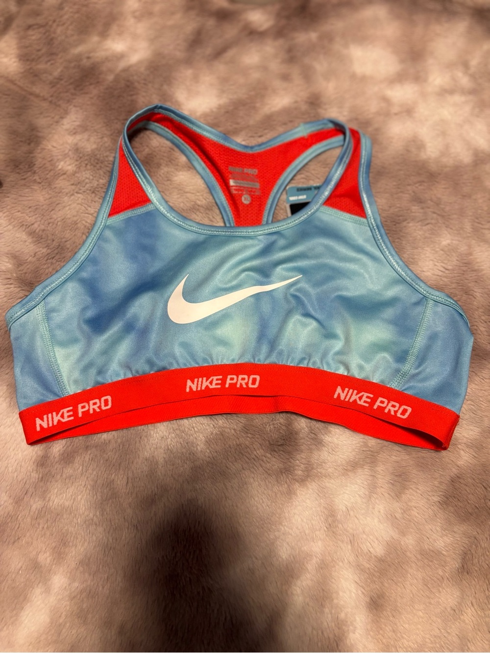 Nike Pro Hypercool Women’s XL Blue Red Dri-FIT Racerback Sports Bra NWT
(1315)